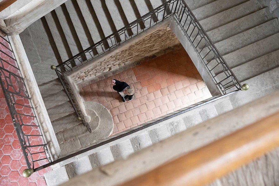 Escalier à noyau central évidé