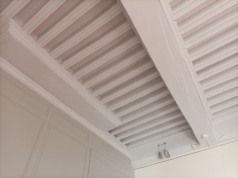Plafond après peinture